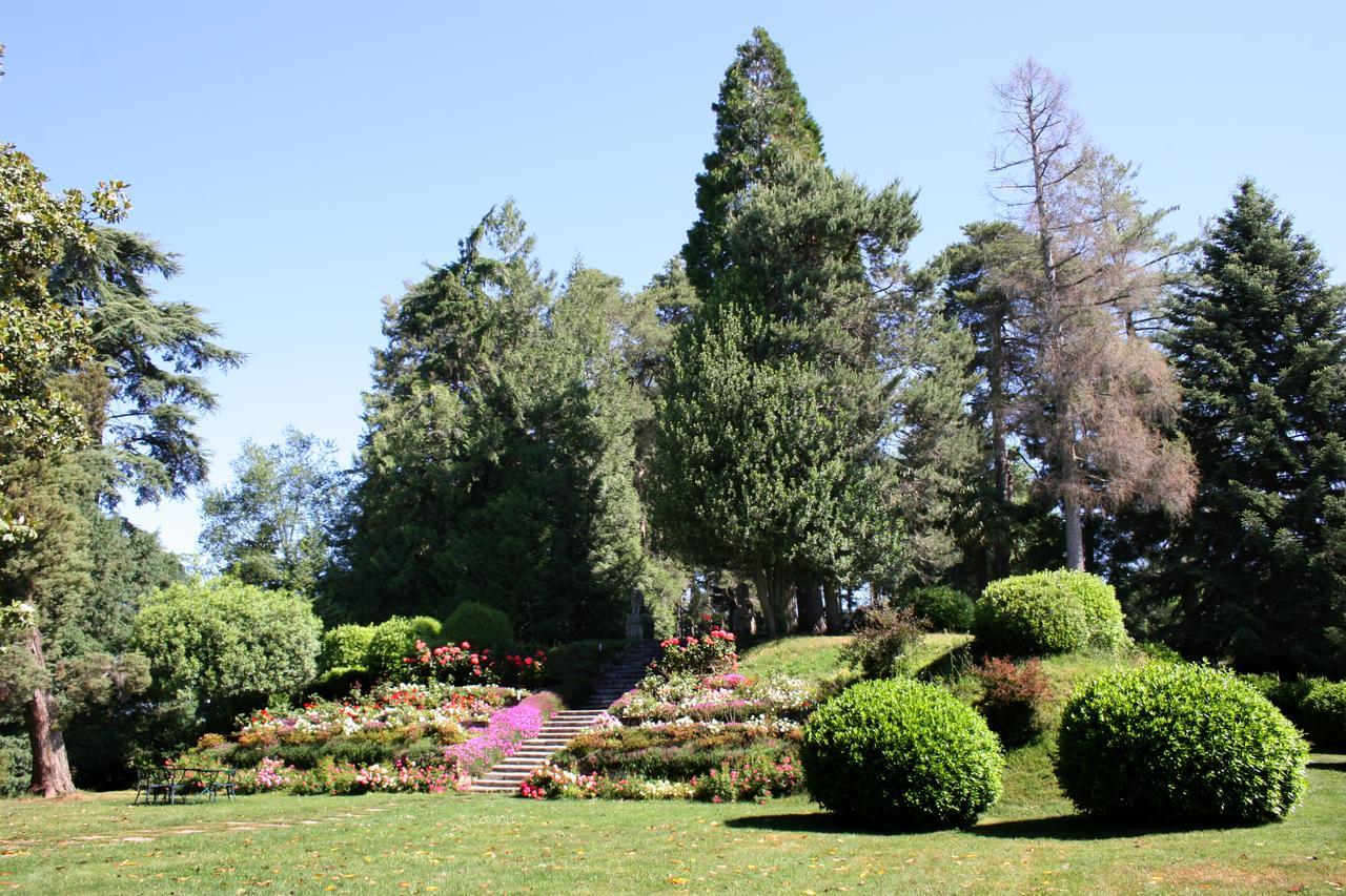 Villa Bregana Carnago Exterior foto